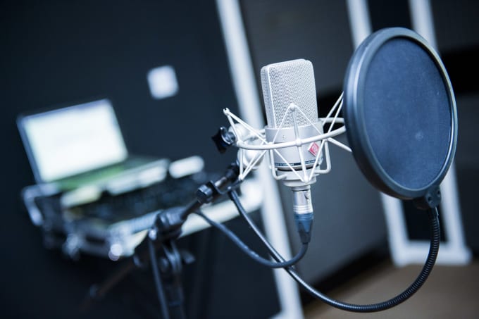 I will provide a latvian voiceover