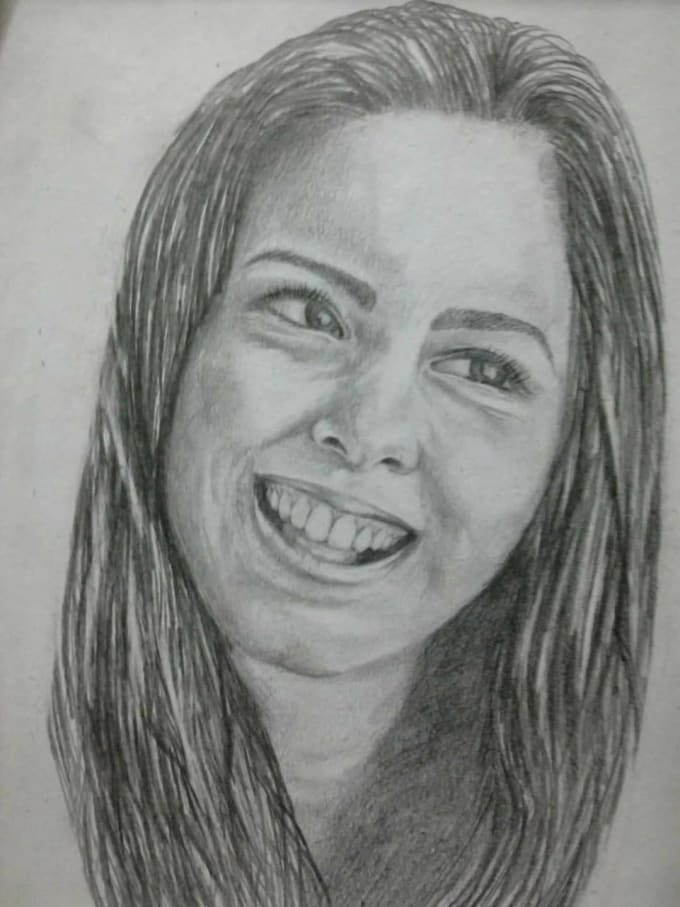 I will draw a realistic portrait of you or your family nicely