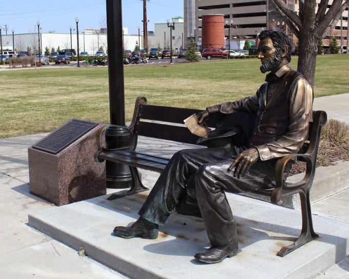 I will take a picture of this Abe Lincoln Statue with your items