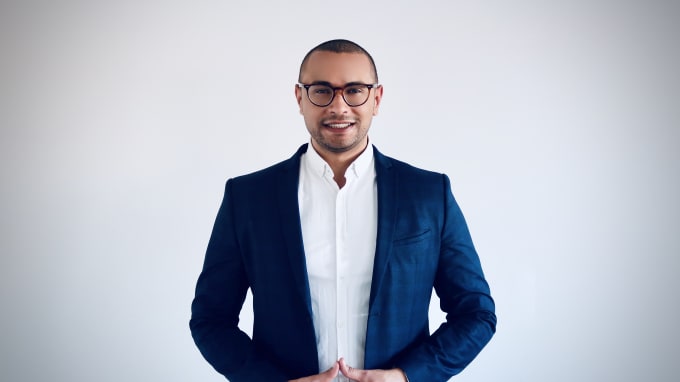 I will do 4k spokesperson videos in arabic