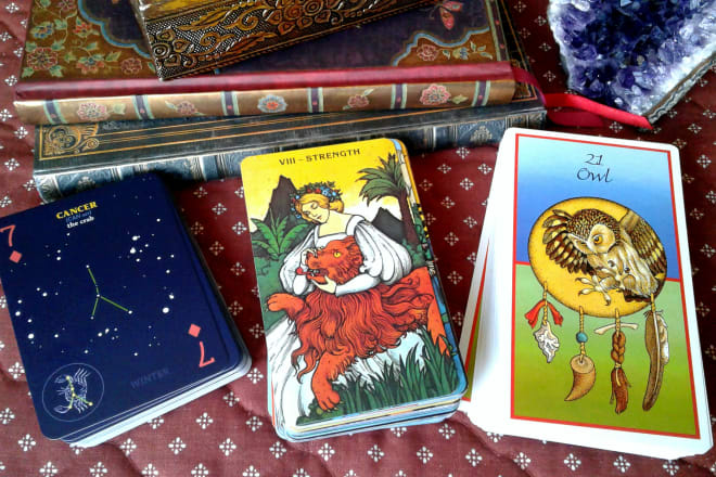 I will do detailed tarot and cartomancy readings