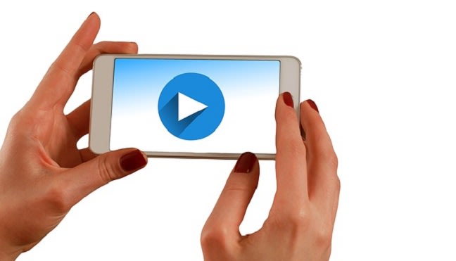 I will create video commercial ads for facebook, instagram, shopify
