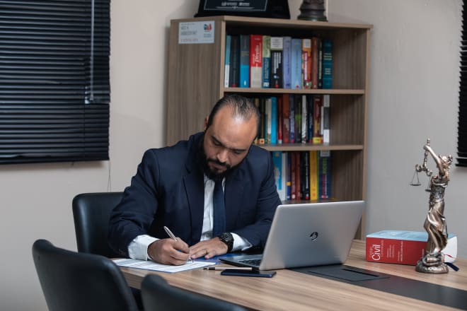 I will be your lawyer and draft top notch legal documents for you