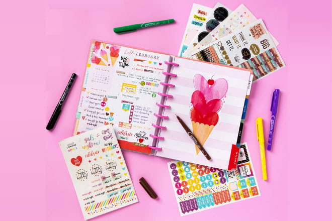 I will custom planner and planner sticker design