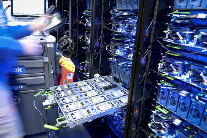 I will linux,whm,cpanel,mysql, email, dns, plesk, php, vps, aws