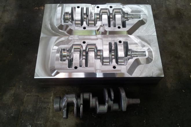 I will design plastic injection,silicon and ceramic molds and dies