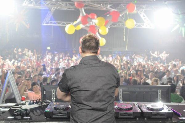 I will write your epic dj biography
