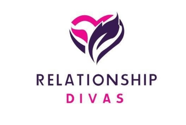 I will do elegant creative unique minimalist logo design and free victor